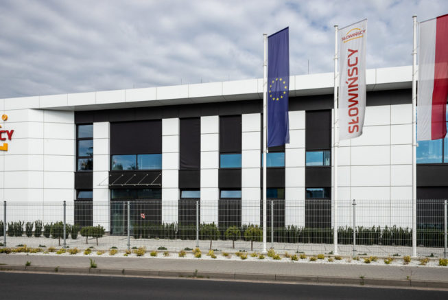 biurowiec-i-hala-produkcja-Amwin-generalny-wykonawca-wielkopolska