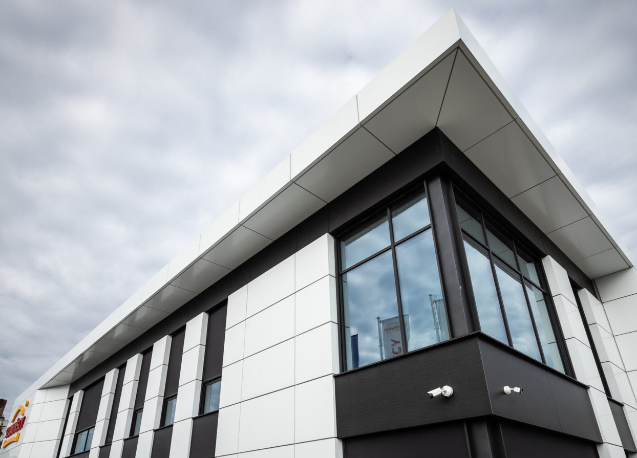 biurowiec-Słupca-fabryka-okna-Amwin-projekt-wielkopolskie-budowa