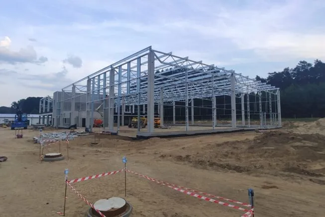 Hala-powierzchnia-3000m2-projektuj-buduj-amwin-zielona-góra