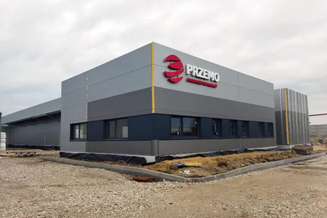 hala-produkcyjna-Przemo-z-obudowa