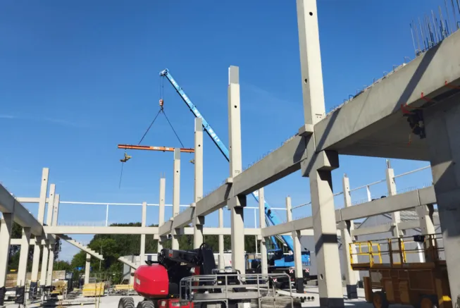 rozpoczecie budowy centurm ogrodniczego w Wieluniu
