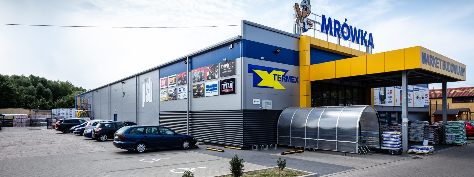 Realizacja 2016 - obiekt handlowy Termex w Drawsku Pomorskim w województwie pomorskim - budynek z zewnątrz