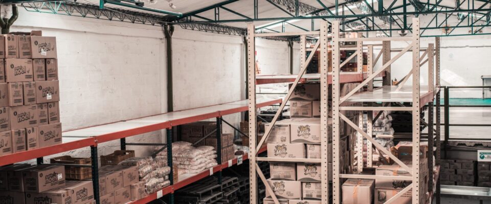 Hala z dobrym światłem